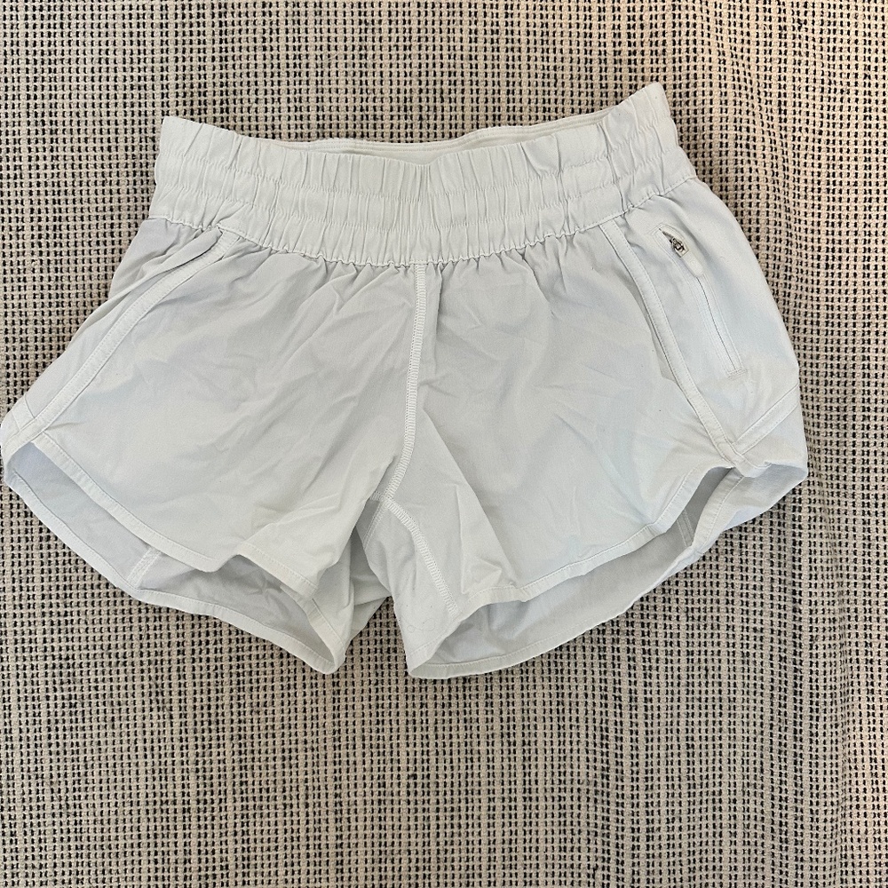 Lululemon Track That High-Rise Lined Short 3" Size 6 White
